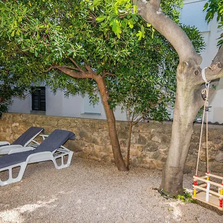 Apartment With Parking Space - 18561