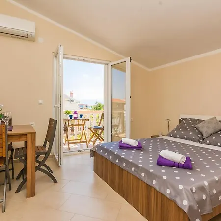 With A Parking Space - 18561 Apartment