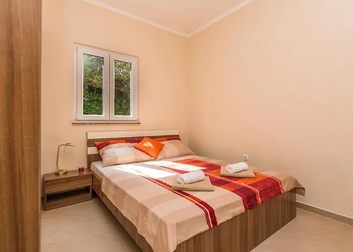 Appartement With Parking Space - 18561