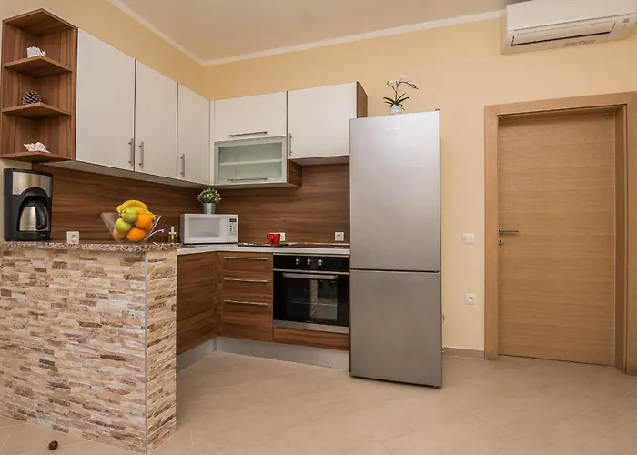 With Parking Space - 18561 Appartement Vir