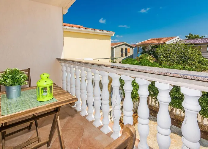 Appartement With Parking Space - 18561 Vir